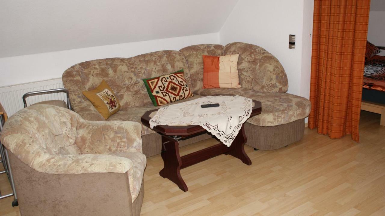 Appartement Moni *